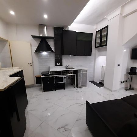 Studio Apartment Santa Caterina โบโลญญา ภายนอก รูปภาพ