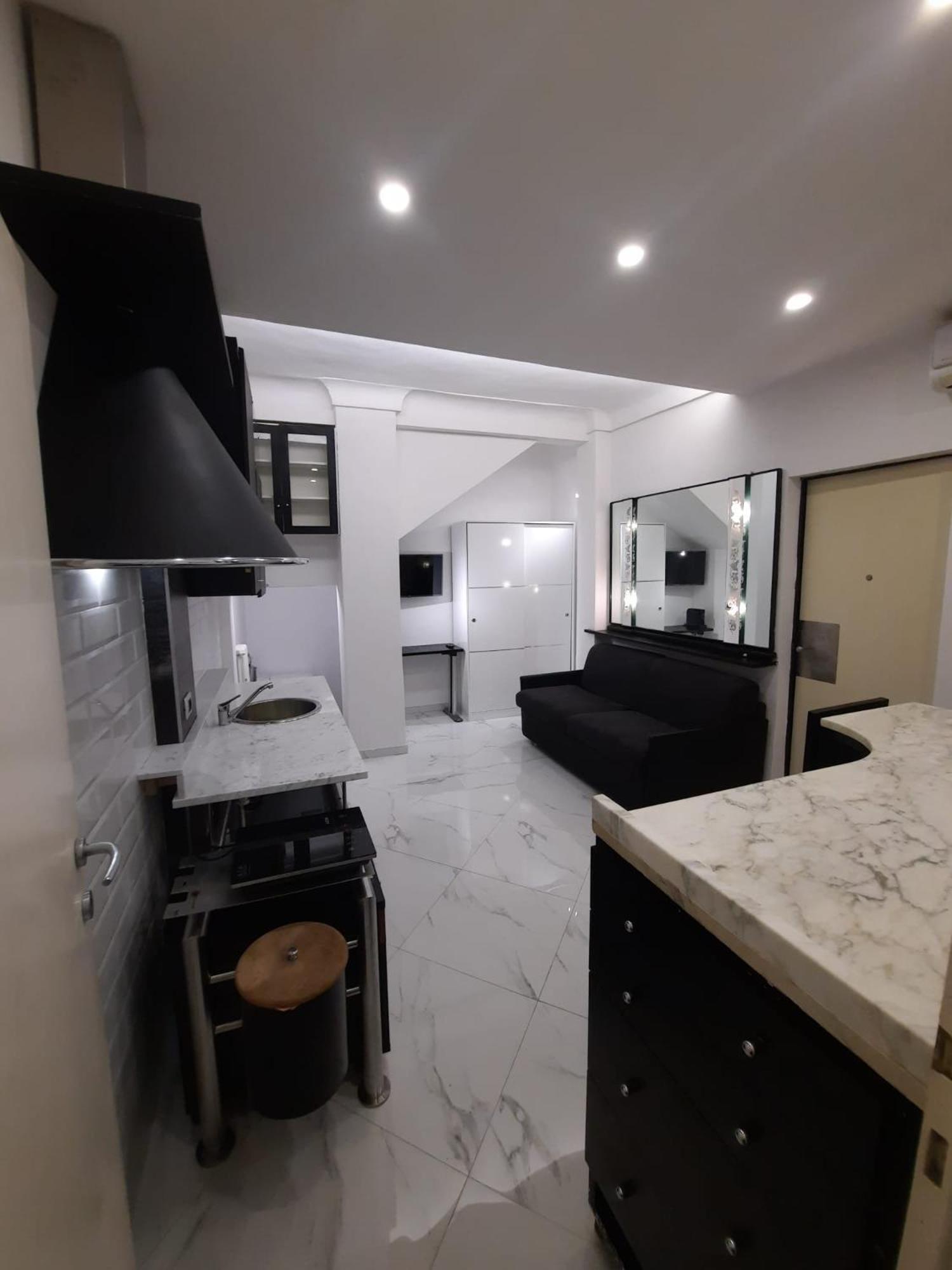 Studio Apartment Santa Caterina โบโลญญา ภายนอก รูปภาพ