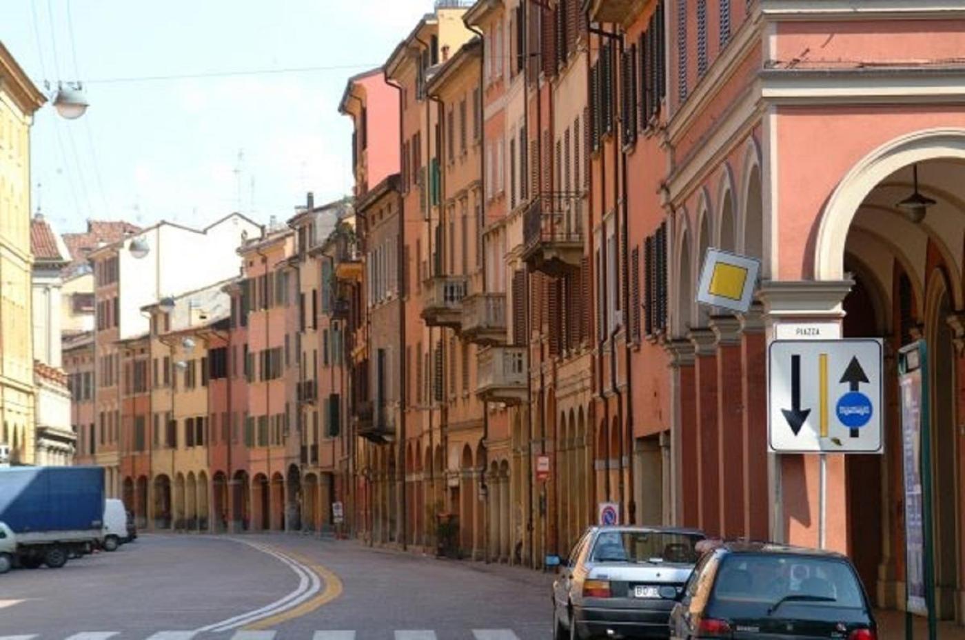 Studio Apartment Santa Caterina โบโลญญา ภายนอก รูปภาพ